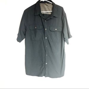 Alpine Design XL blue button front vented shirt